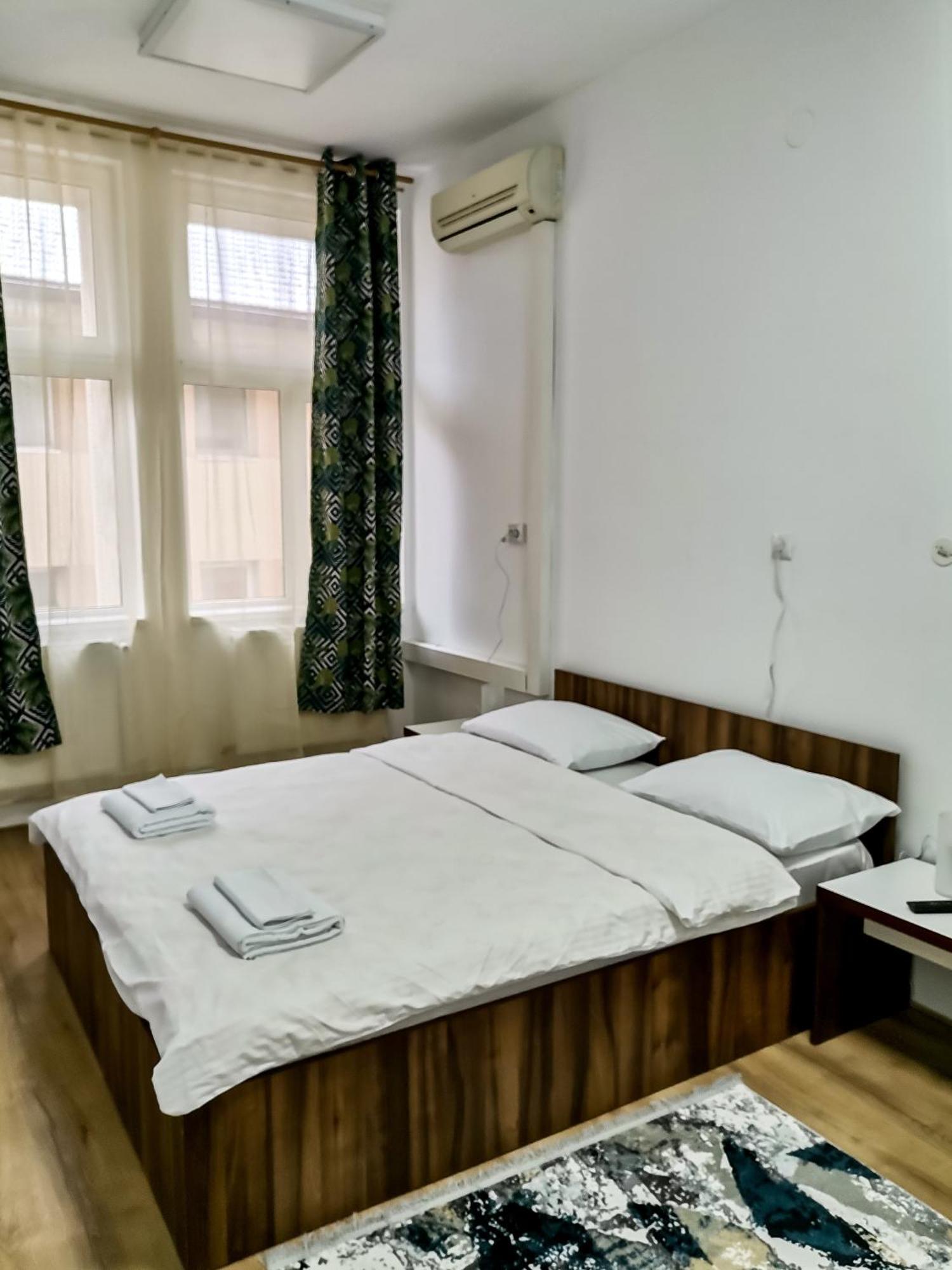 Central Kronstadt Apartments براشوف المظهر الخارجي الصورة